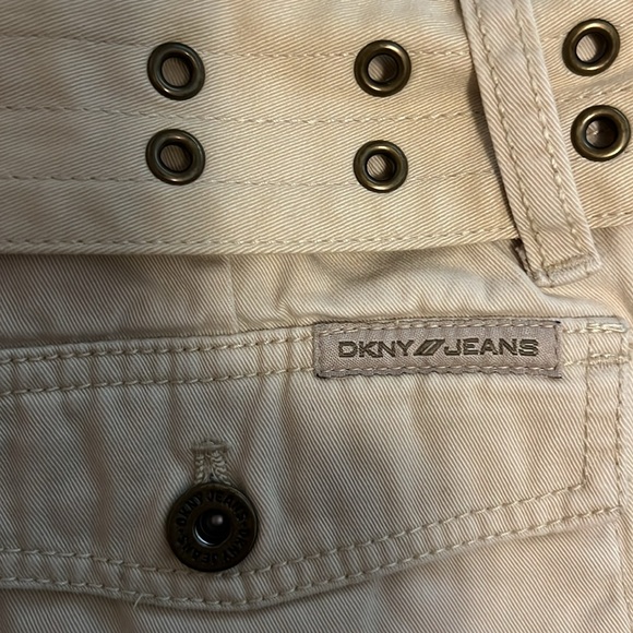 DKNY cargo capris - Picture 12 of 14